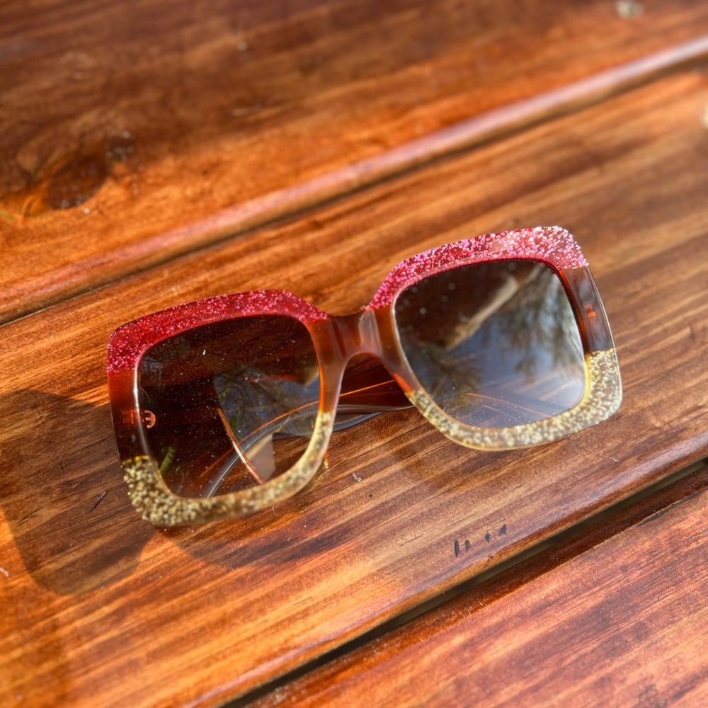 Gucci Oversized Gradient Sunglasses